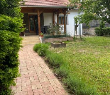 Badacsony Ski Chalet | Tulipános Ház