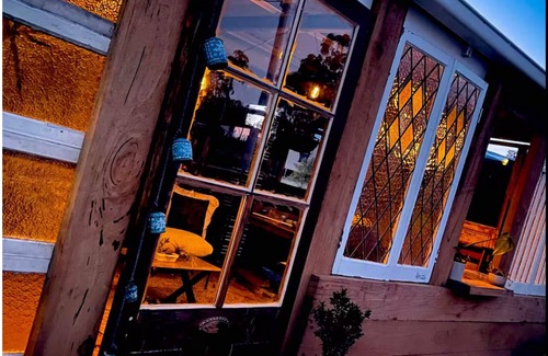 Ballandean Cottage | Tulip Cottage in Wine Country with fireplace, garden and outdoor bath house,