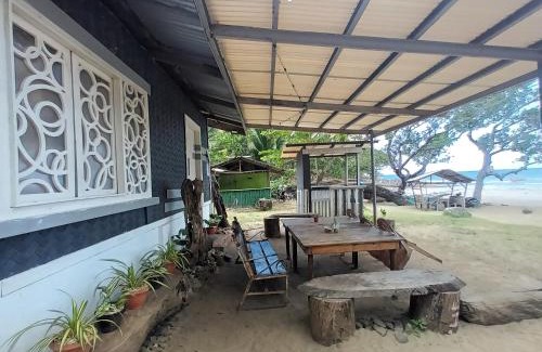 Puerto Princesa House | Tupi's Beachfront Home 2BR