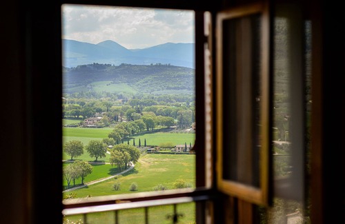 Spello Apartment | Turquoise Apt City Center, Spello, Italy