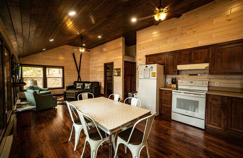 Land O Lakes Cabin | Turtle Cove Cabin on the Lake
