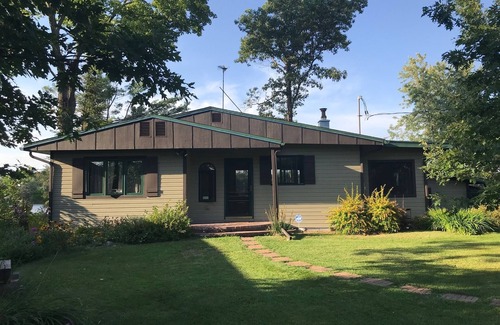 Turtle Lake House | Turtle Lake area, 3 Bed, 2 Bath, Shores of Horseshoe Lake