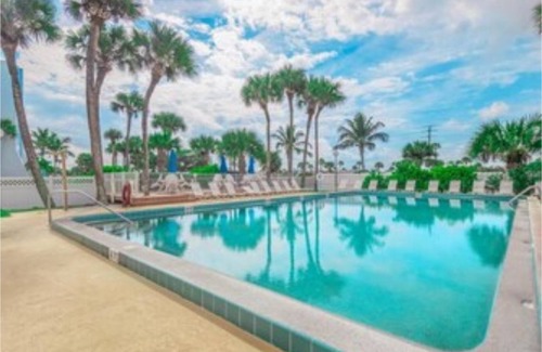 Hutchinson Island South Condo | Turtle Reef Club Resort B