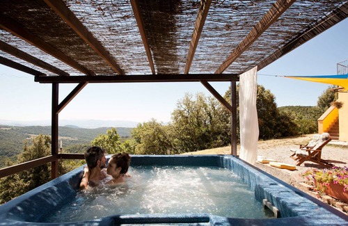 Riparbella Villa | Tuscan farmhouse surrounded by nature and near the sea for 25 people