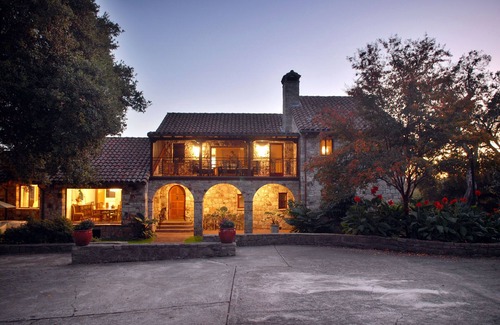 Sonoma Villa | Tuscan-inspired Vineyard Estate