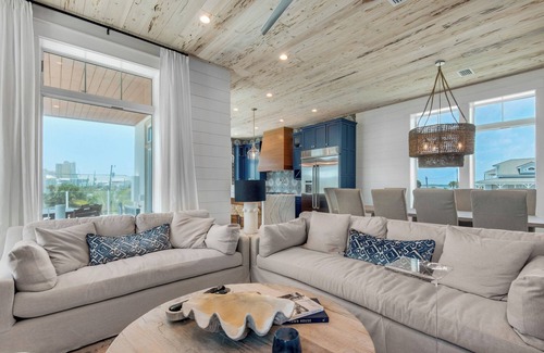 Villa Primera House | Tuscan Sun 🌞 Gulf View Retreat w/Pool, Elevator + Game Room | Event-Friendly