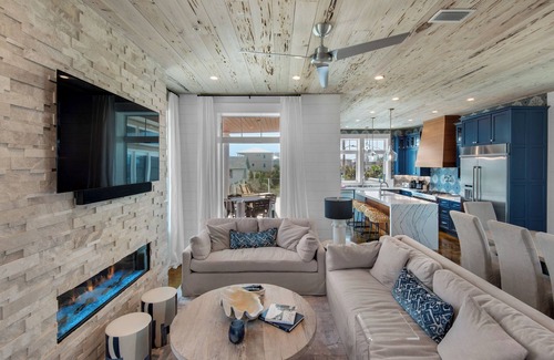Villa Primera House | Tuscan Sun 🌞 Gulf View Retreat w/Pool, Elevator + Game Room | Event-Friendly
