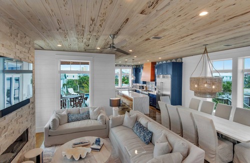 Villa Primera House | Tuscan Sun 🌞 Gulf View Retreat w/Pool, Elevator + Game Room | Event-Friendly