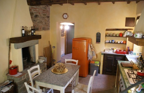 Mologno House | Tuscan tradition renovated in 2021