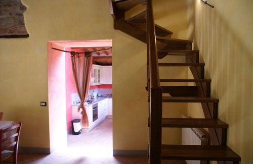 Mologno House | Tuscan tradition renovated in 2021