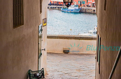 Ponza Apartment | Tuscania Apartment