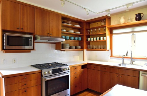 Great Barrington House | Twin Maple Farm: Charming Modern Farmhouse