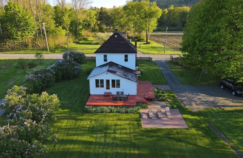 Great Barrington House | Twin Maple Farm: Charming Modern Farmhouse