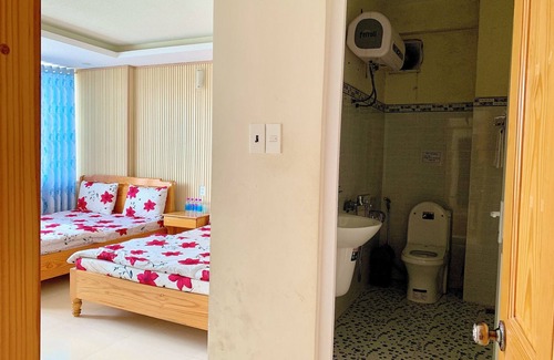 Da Lat Hotel | Twin Room 302 Charming hotel in pleasant Đà Lạt with WiFi