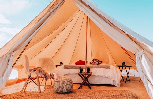 Tropic House | Twin Tent w/Shared Bathroom - Beauty awaits you just past the red cliffs.
