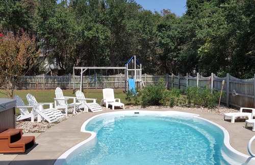 Southern Shores House | Twins Inn - Nantucket Beauty Oceanside on the OBX Southern Shores