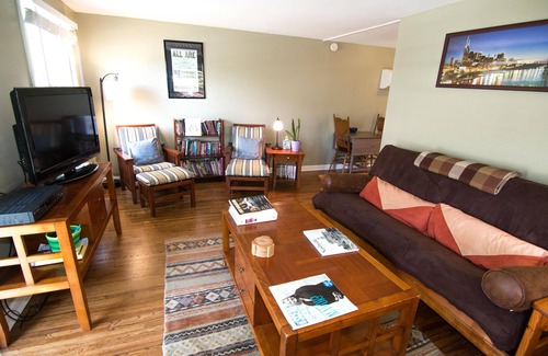 Lockeland Springs Apartment | Two 1bed/1bath apartments with 325 5* Reviews on another site