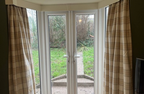 Newent Cottage | Two bed cottage with open fire and huge garden