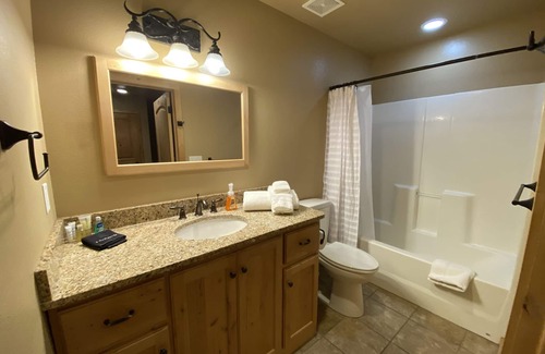 Rexburg Apartment | Two Bedroom Double King suite#10- Free Breakfast