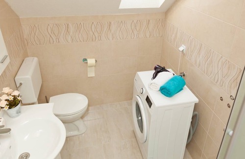Seliste Apartment | Two bedroom apartment with balcony Gornji Vaganac, Plitvice (A-17524-a)