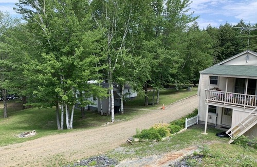 Sidney Apartment | Two Bedroom Lakefront Gataway on Snow Pond with shared waterfront access