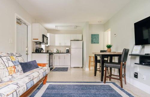 Pompano Beach Apartment | Two blocks from Beach - Walk to the water!