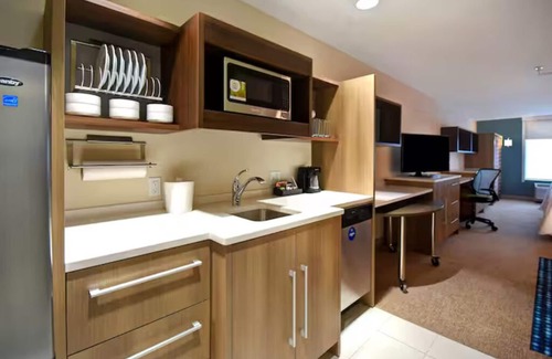 Wichita Hotel | Two Clean and Modern Units Perfect for Enjoying Wichita's Downtown