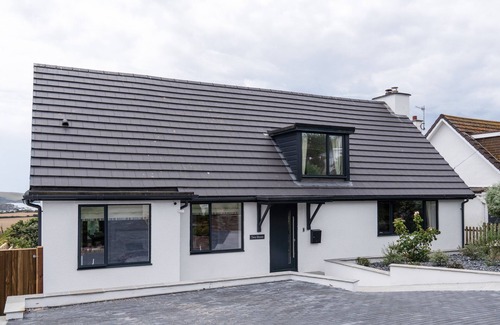 Thurlestone Cottage | TWO HOOTS, pet friendly, luxury holiday cottage in Thurlestone
