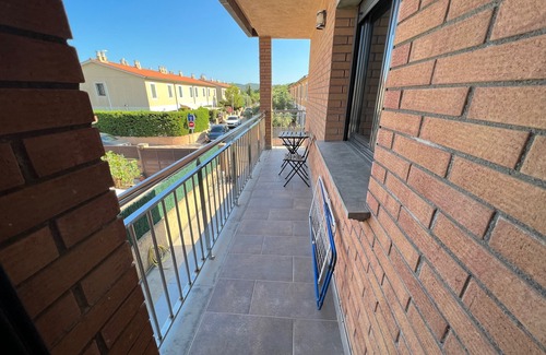 Mas Pinell Villa | Two in one - Private pool and airco