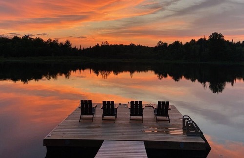 McKellar Cottage | Two-in-One Cottage w/ 777ft Waterfront - Pets✔️