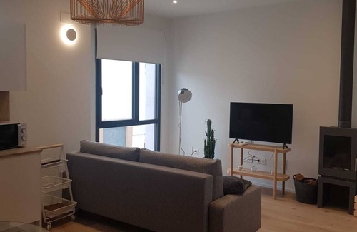 Melida House | Two Red Wings, house with jacuzzi for two next to Peñafiel