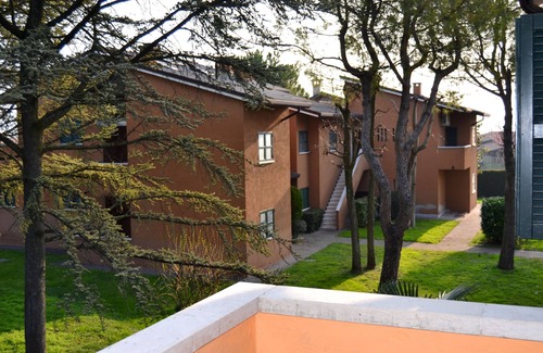 San Benedetto di Lugana Apartment | TWO-ROOM APARTMENT SURROUNDED BY GREEN IN A QUIET RESIDENCE WITH POOL