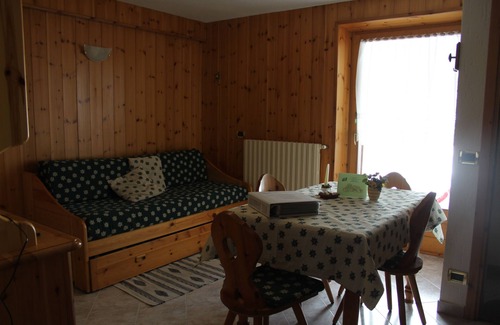 Santa Caterina Valfurva Apartment | TWO-ROOM FAMILY APARTMENT WITH GARDEN
