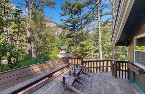 North Conway House | Two-story charming retreat w/deck, private gas grill, and private washer/dryer
