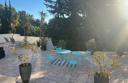Illetas House | Two-story house of 230m2 with private terrace of 130m2.