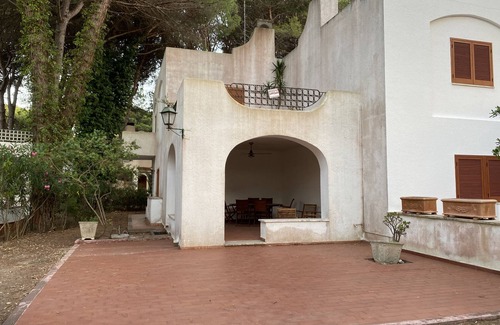 San Cataldo Villa | Two-story villa 2 steps from the sea and 12 km from LeccePets allowed