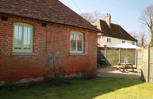 Preston Cottage | Twyne is a cosy cottage in the heart of rural Kent. Converted stables.