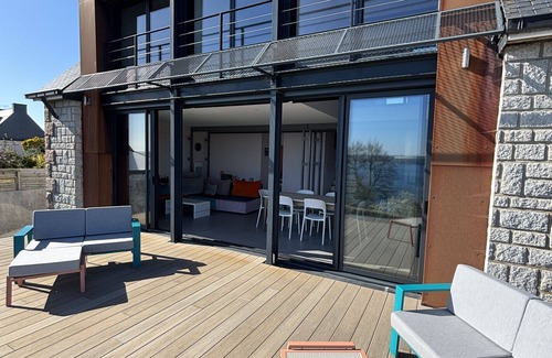 Trebeurden Ski Chalet | ty ana gwen, trebeurden, bord de mer