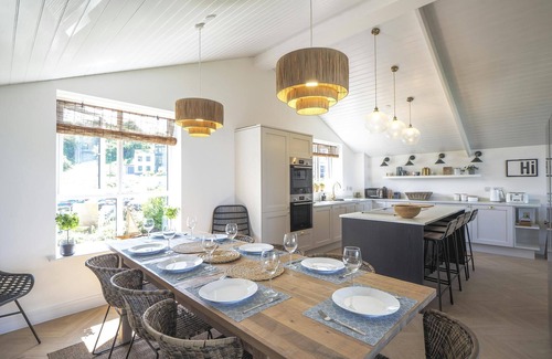 Tan-y-groes Cottage | Ty Machlud, Tresaith