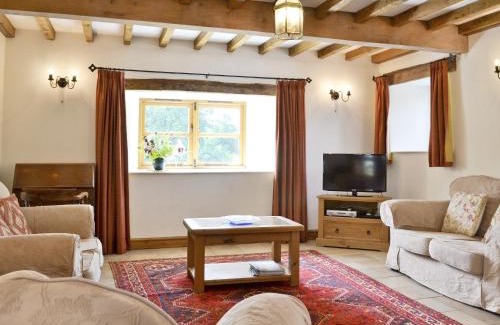 Oswestry House | Ty Rhyd