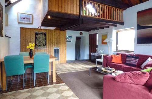Cwmtirmynach House | Ty Uchaf