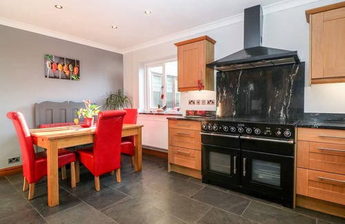 Bodorgan Cottage | Tyn Rallt Ice Cream Farm