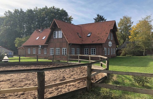 Hechthausen Apartment | Type C log cabin - Ferienpark Geesthof