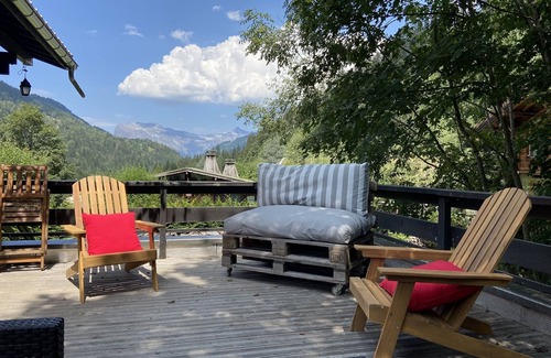 Les Contamines-Montjoie Ski Chalet | typical land-wood chalet in Les Contamines Montjoie -Mont-Blanc country