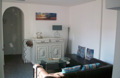 Frontignan House | Typical house by the sea