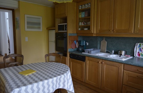 Morgat House | Typical Morgat house 150m from the beach with private garden