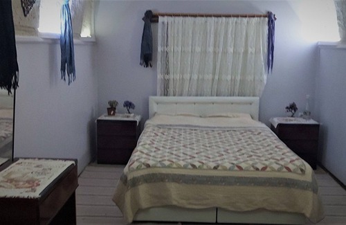 Avanos House | Typical stone house with arches