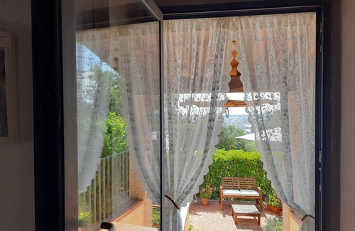 Camaiore House | Typical Tuscan country house on the hills between Viareggio and Camaiore.