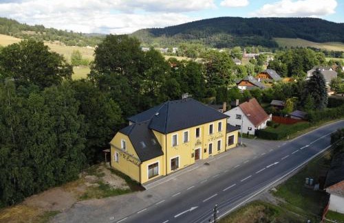 Cervena Voda House | U Čmeláků