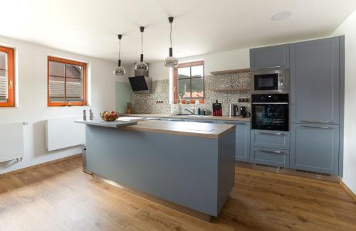 Velke Karlovice Apartment | U Mirina